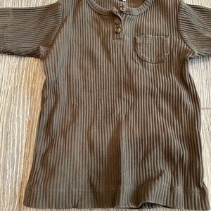 Jamie Kay Ribbed Short-Sleeve Henley in Brown
